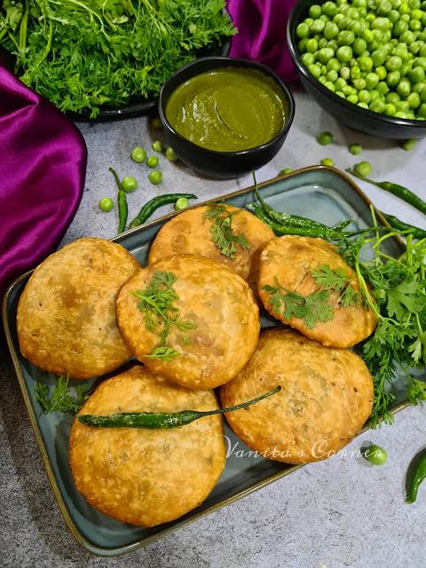 Indian Recipe: Matar Ki Swadist Kachori, मटर की स्वादिष्ट कचोरी